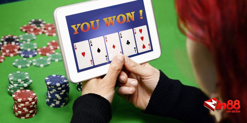 Con rất nhiều dấu hiệu con cái đang chơi cờ bạc online